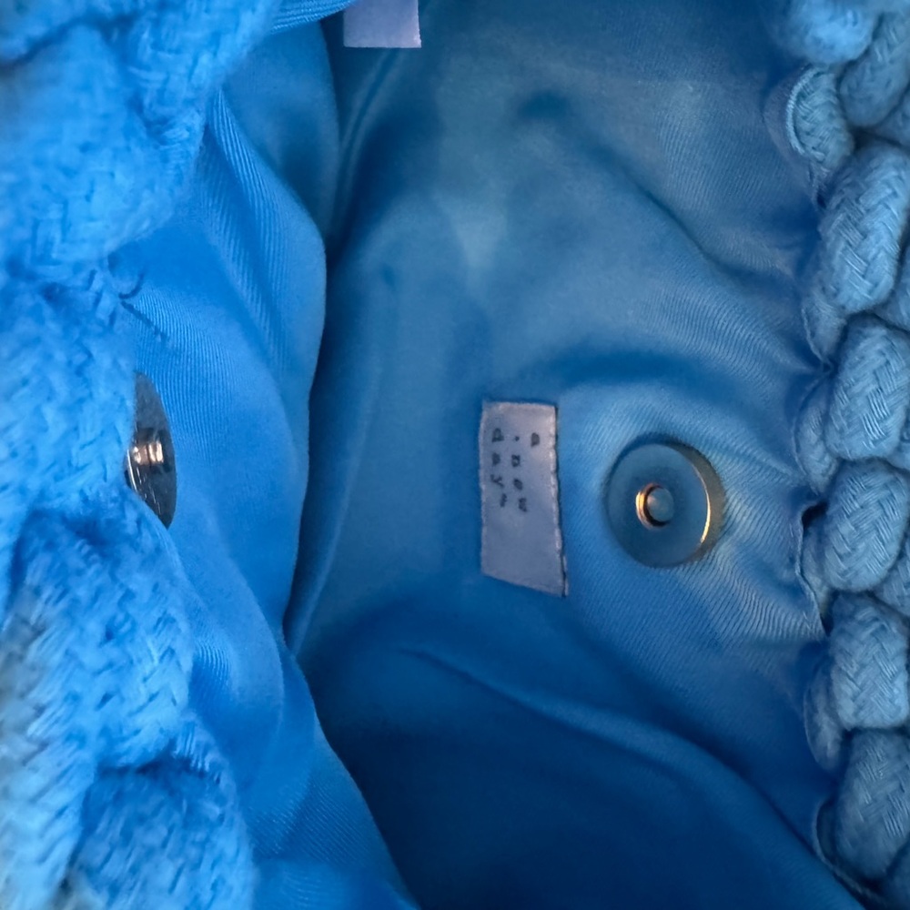 Sky Blue Chunky Knit Cotton Shoulder Bag | Textured Woven Style - Picture 4 of 6